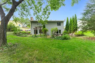 4555 W 131 1/2 St, Savage, MN 55378 - Photo 45