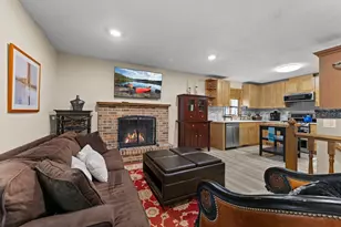 4555 W 131 1/2 St, Savage, MN 55378 - Photo 3