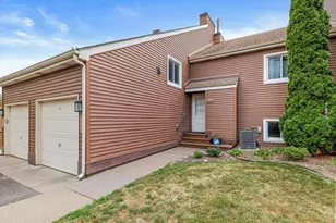 804 Seal St, Saint Paul, MN 55114 - Photo 23