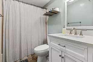 804 Seal St, Saint Paul, MN 55114 - Photo 17