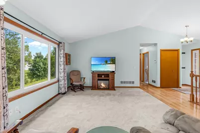 10464 Spruce Street, Chisago City, MN 55013 - Photo 17