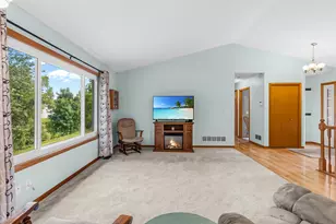 10464 Spruce St, Chisago City, MN 55013 - Photo 17