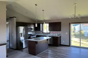 1802 Oak Pond Dr NW, Sauk Rapids, MN 56379 - Photo 3