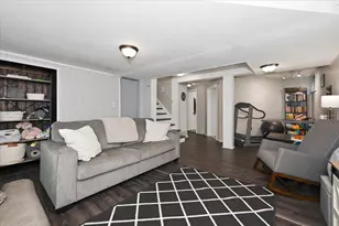 902 E 8th St, Superior, WI 54880 - Photo 23