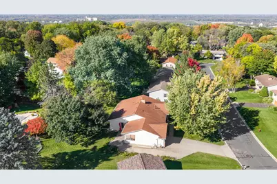 13406 Washburn Avenue S, Burnsville, MN 55337 - Photo 3