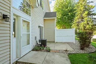 9429 Marshall Rd, Eden Prairie, MN 55347 - Photo 3