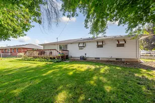 1334 Lincoln Ave, Owatonna, MN 55060 - Photo 9