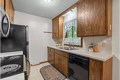 116 Crystal Lake Road W, Burnsville, MN 55306 - Photo 7