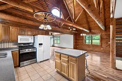 565 Beckman Road, La Crescent, MN 55947 - Photo 5