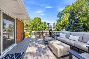 660 Harmony Cir, Wayzata, MN 55391 - Photo 19