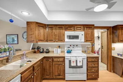 8400 Pennsylvania Road #320, Bloomington, MN 55438 - Photo 13