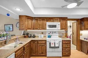 8400 Pennsylvania Rd, Bloomington, MN 55438 - Photo 13