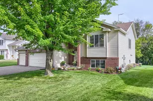 10324 Kalen Ln NE, Hanover, MN 55341 - Photo 5