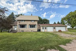 741 East St, Stewart, MN 55385 - Photo 5
