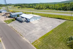 101 E Iron Dr, Chisholm, MN 55719 - Photo 1