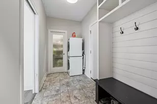 4704 S Lake Sarah Dr, Independence, MN 55359 - Photo 27