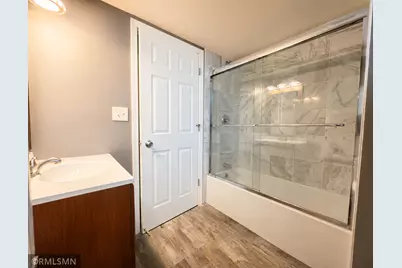 1066 Beatrice Street, Eagan, MN 55065 - Photo 17