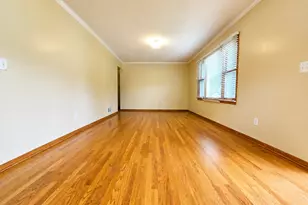1066 Beatrice St, Eagan, MN 55065 - Photo 3