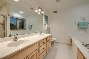 2040 Staghorn Dr, Shakopee, MN 55379 - Photo 23