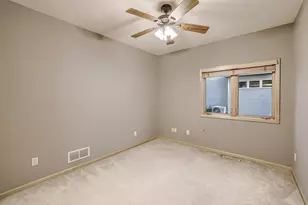 2040 Staghorn Dr, Shakopee, MN 55379 - Photo 27