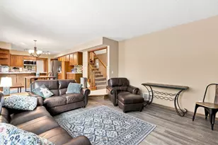 2917 Sequoia Ct, Burnsville, MN 55337 - Photo 7