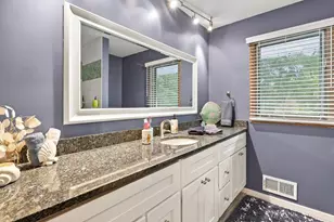 2917 Sequoia Ct, Burnsville, MN 55337 - Photo 25