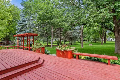 8441 W Lake Drive, Chanhassen, MN 55317 - Photo 23
