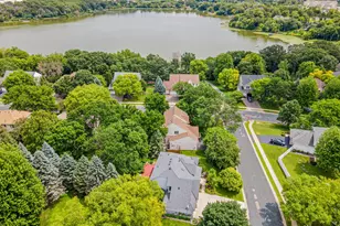 8441 W Lake Dr, Chanhassen, MN 55317 - Photo 35