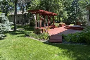 8441 W Lake Dr, Chanhassen, MN 55317 - Photo 27