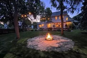 8441 W Lake Dr, Chanhassen, MN 55317 - Photo 29