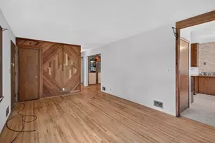 7340 Knollwood Dr, Mounds View, MN 55112 - Photo 5
