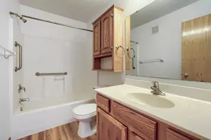 4024 Blakewood Dr, Shakopee, MN 55379 - Photo 19