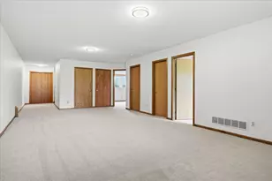 10605 44th Ave N, Plymouth, MN 55442 - Photo 21