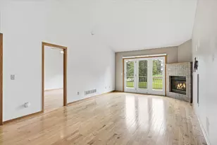 10605 44th Ave N, Plymouth, MN 55442 - Photo 9