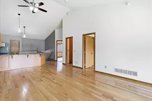 10605 44th Ave N, Plymouth, MN 55442 - Photo 11
