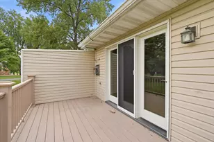 10605 44th Ave N, Plymouth, MN 55442 - Photo 27
