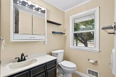 2173 Wilson Avenue, Saint Paul, MN 55119 - Photo 15