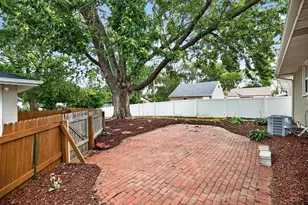 2173 Wilson Ave, Saint Paul, MN 55119 - Photo 27