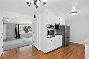 2173 Wilson Ave, Saint Paul, MN 55119 - Photo 9