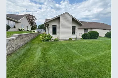 1724 Lower Trentwood Circle NE, Willmar, MN 56201 - Photo 5