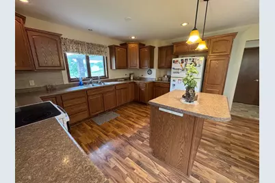 1724 Lower Trentwood Circle NE, Willmar, MN 56201 - Photo 7