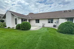1724 Lower Trentwood Circle NE, Willmar, MN 56201 - Photo 3