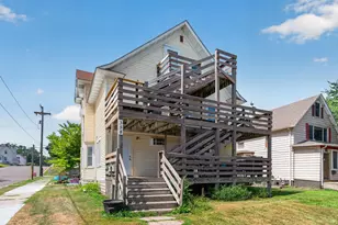 358 1st Ave S, South Saint Paul, MN 55075 - Photo 1