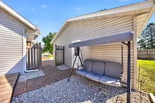 10 5th Street SW, Eyota, MN 55934 - Photo 47