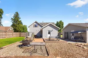 10 5th Street SW, Eyota, MN 55934 - Photo 45