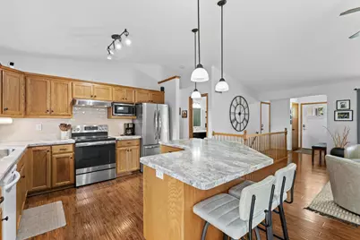 4212 Sapphire Lane NW, Rochester, MN 55901 - Photo 7