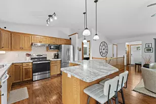 4212 Sapphire Ln NW, Rochester, MN 55901 - Photo 7