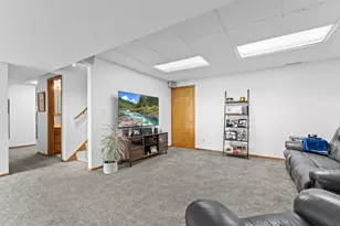 4212 Sapphire Ln NW, Rochester, MN 55901 - Photo 19