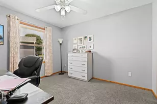 4212 Sapphire Ln NW, Rochester, MN 55901 - Photo 17