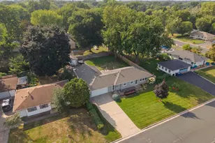 10118 Park Ave S, Bloomington, MN 55420 - Photo 51
